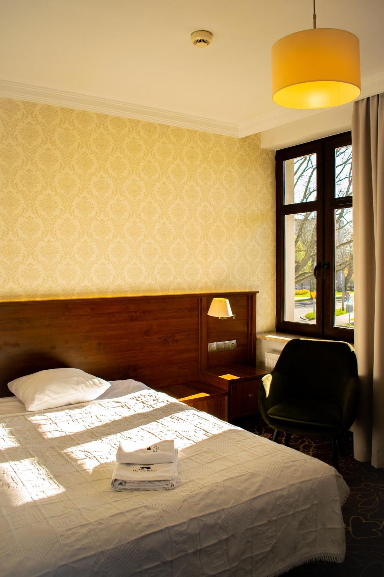 Hotel Pruski Orneta ภายนอก รูปภาพ