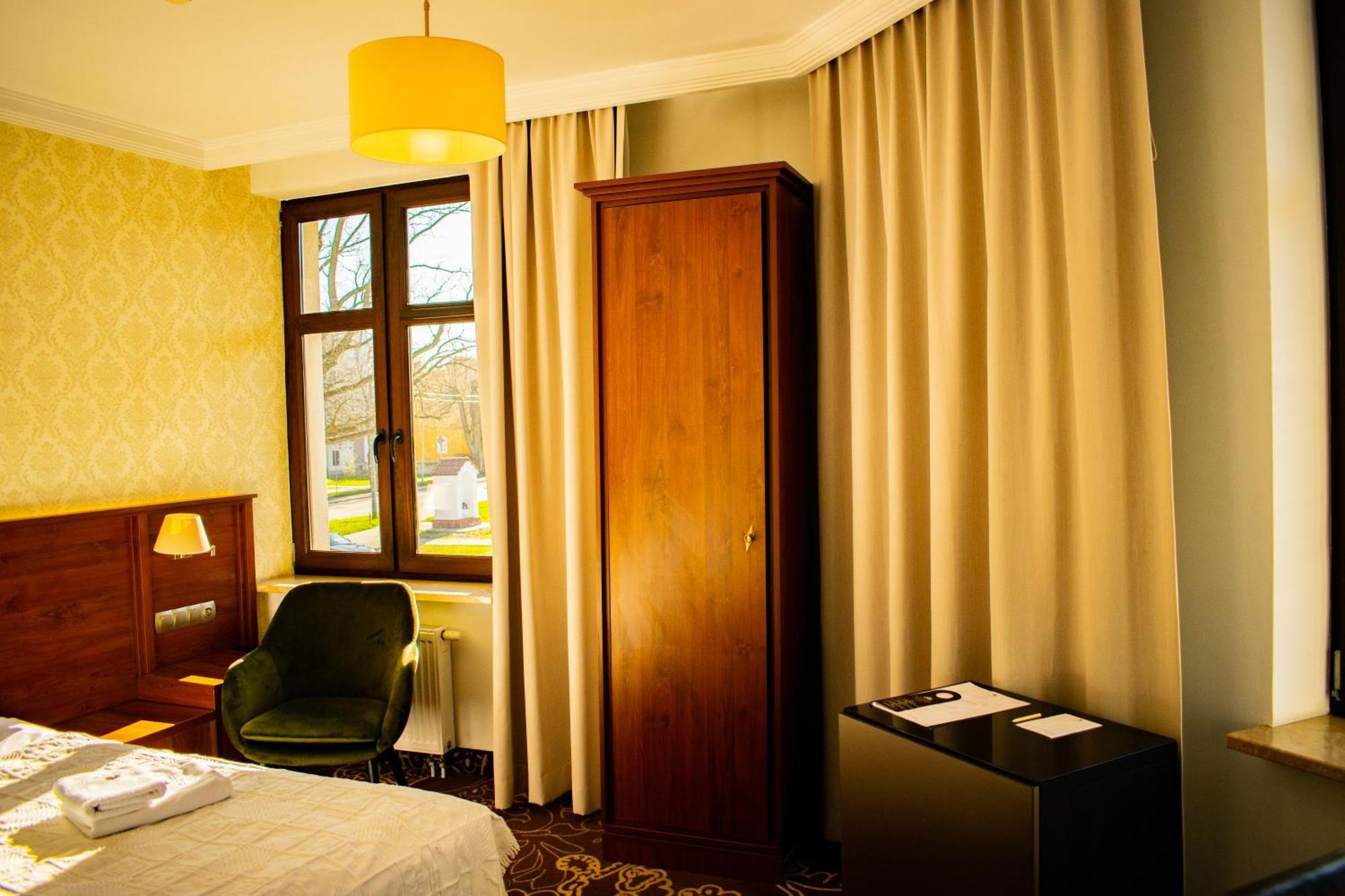 Hotel Pruski Orneta ภายนอก รูปภาพ