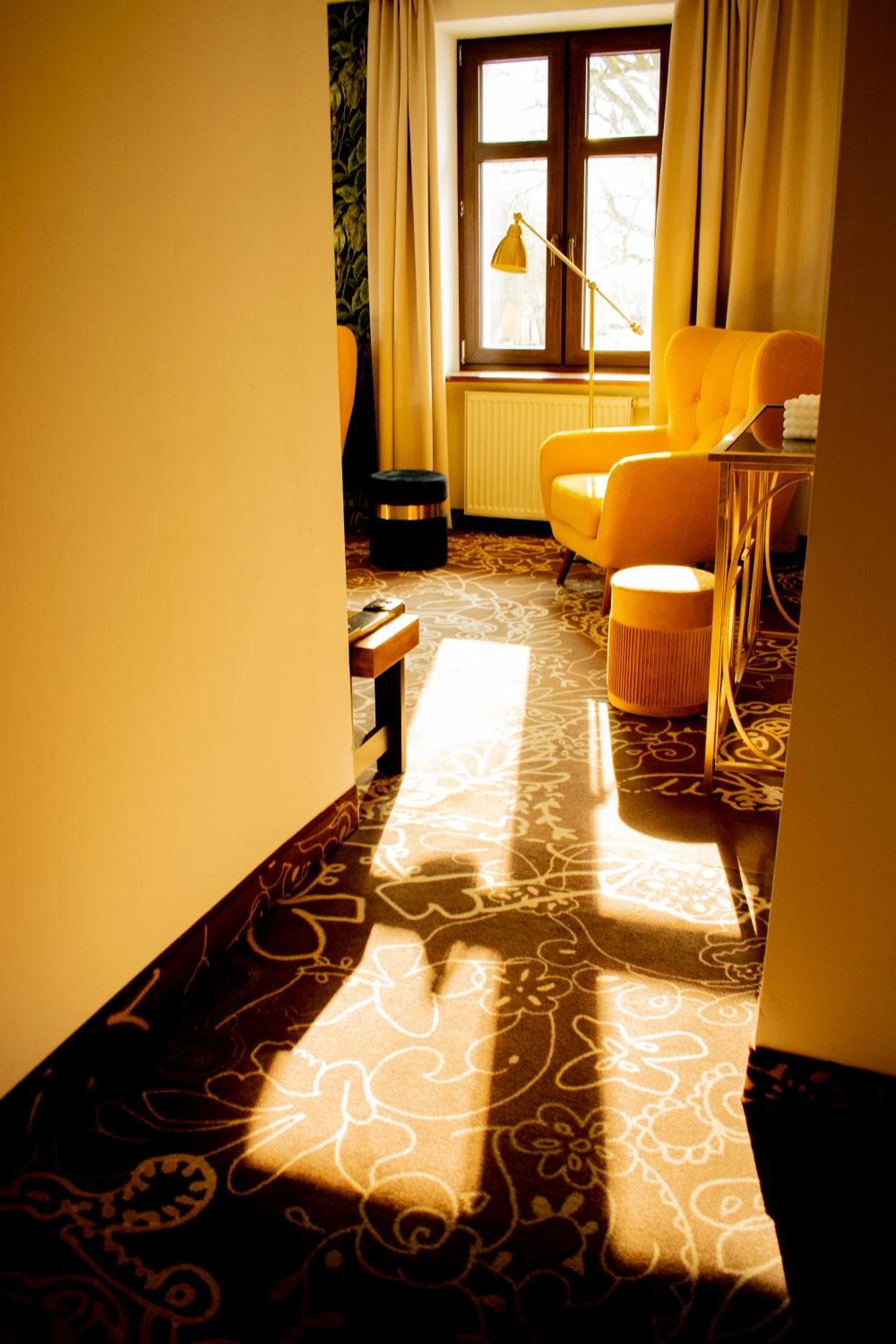 Hotel Pruski Orneta ภายนอก รูปภาพ